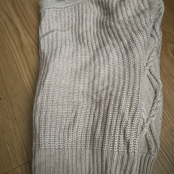 No Boundaries Beige Cable Knit Cardigan - Picture 3 of 6